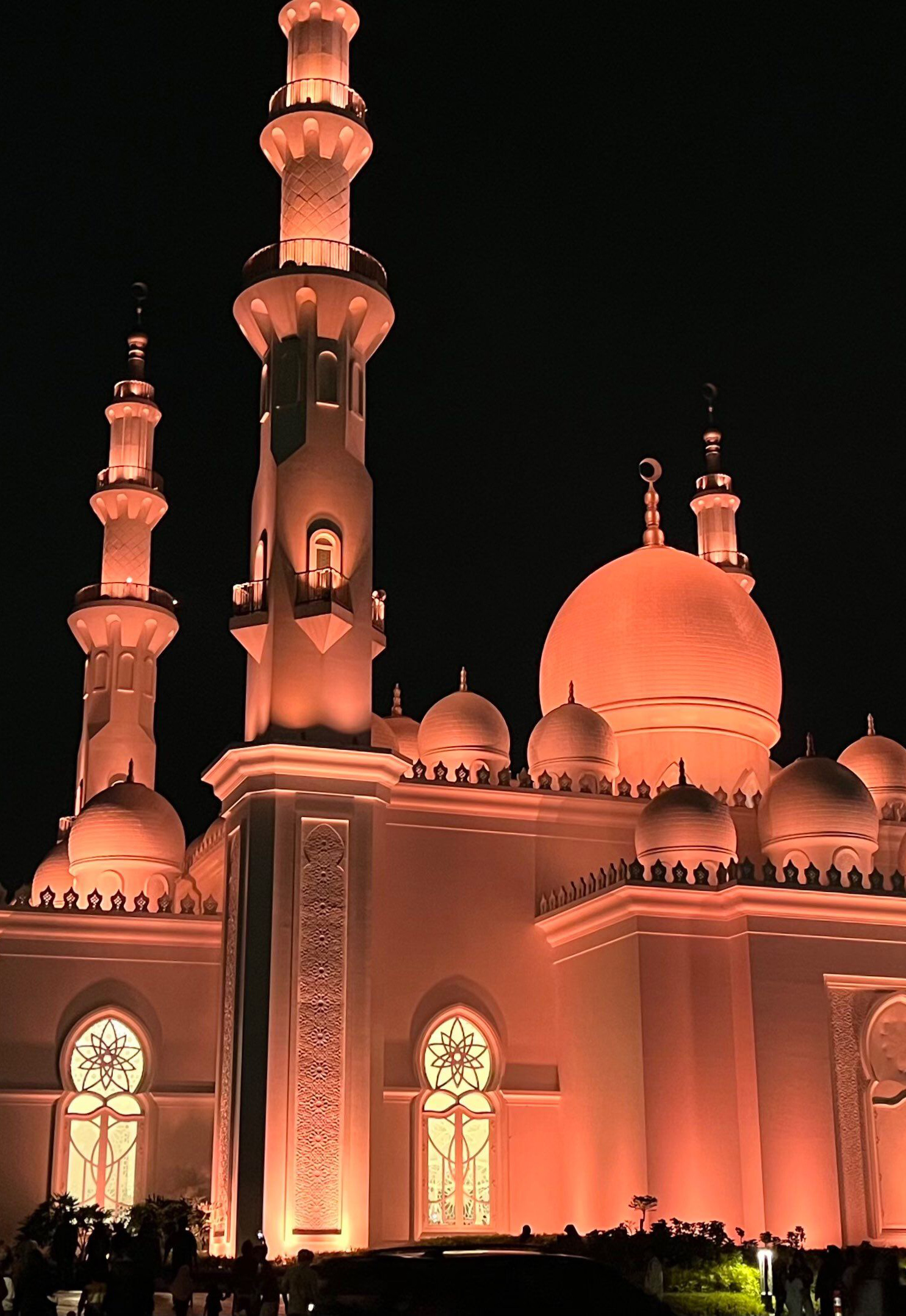 MASJID AT-THOHIR